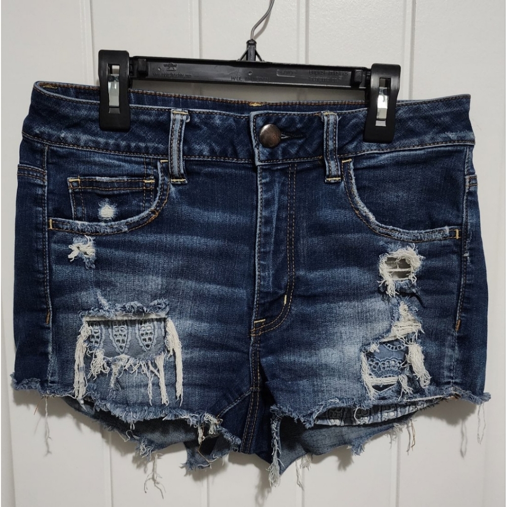 American Eagle hi rise shortie 8 women distressed jean shorts super stretch high